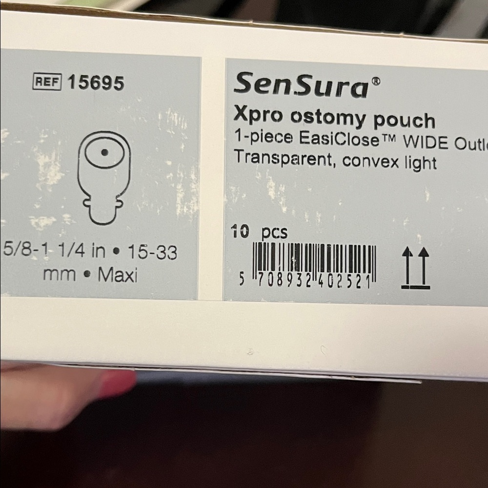 Xpro Ostomy Pouch - Transparent 15695 Partial box of 8 pouches